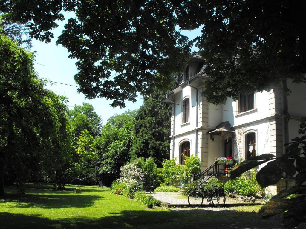 Chambres D'Hotes La Maison De Juliette Valentigney Exterior foto