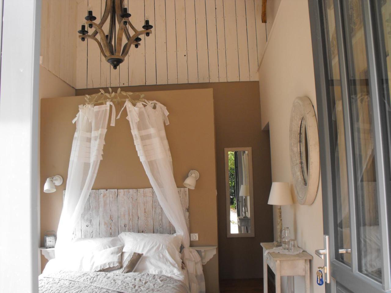 Chambres D'Hotes La Maison De Juliette Valentigney Exterior foto
